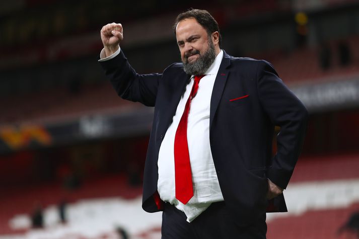 Evangelos Marinakis á bæði Nottingham Forest og Olympiacos.