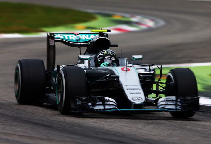 Nico Rosberg átti góða ræsingu og hélt forystunni allan tíman.