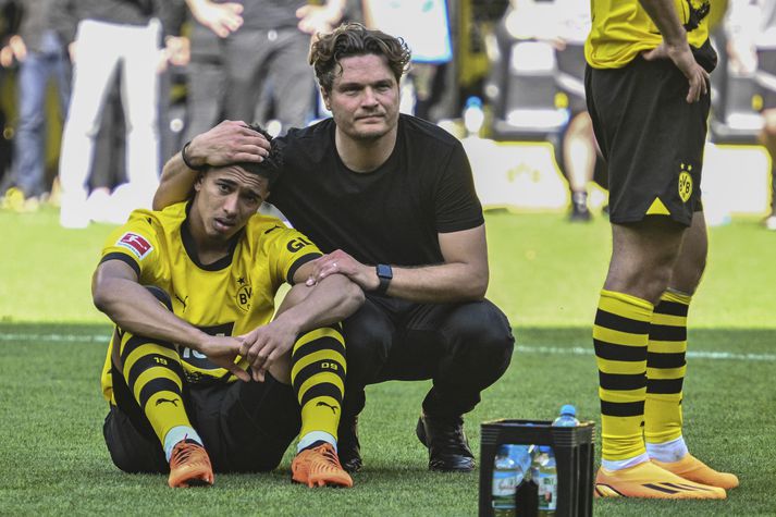 Terzic hughreystir Jude Bellingham eftir að Dortmund kastaði frá sér þýska meistaratitlinum síðasta vor.