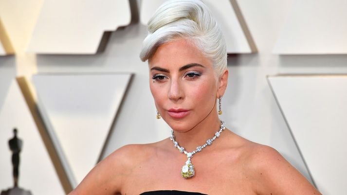 Lady Gaga var stórglæsileg í Los Angeles í nótt.