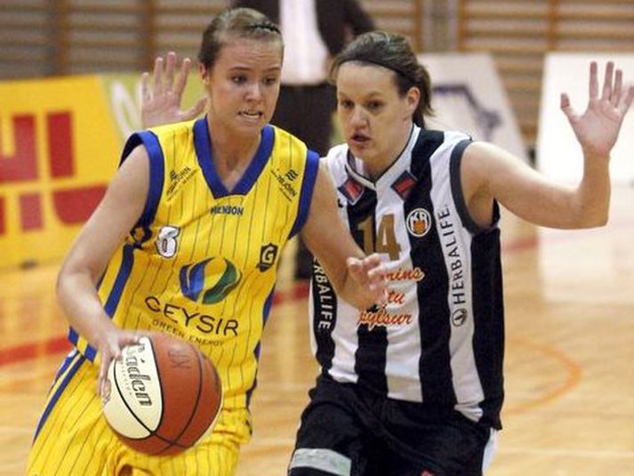Grindvíkingurinn Íris Sverrisdóttir skoraði 15 stig í fyrsta leikhlutanum.