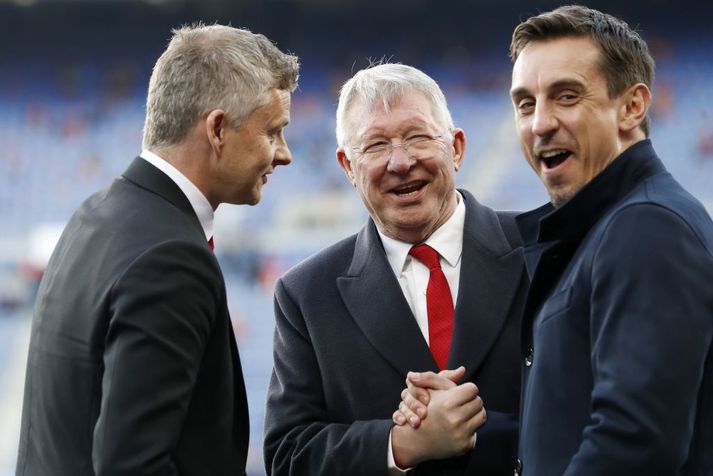 Sir Alex Ferguson var lærimeistari bæði Gary Neville og Ole Gunnar Solskjær. Solskjær fetar í fótspor Sir Alex sem stjóri Manchester United, Neville hefur hins vegar engann áhuga á því