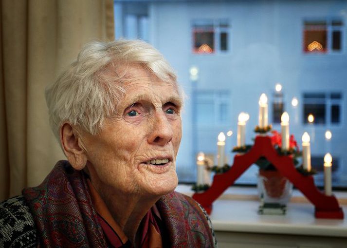 Guðríður Jónsdóttir er 103 ára. Hún hlakkar mikið til jólanna eins og á bernskuárunum að Núpum. Þá var hangikjötið mesta tilhlökkunarefnið en nú eru það samfundir við afkomendurna.