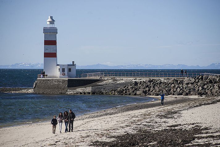 Kosning um nýtt nafn sameinaðs sveitarfélags Sandgerðisbæjar og Garðs stendur nú yfir.