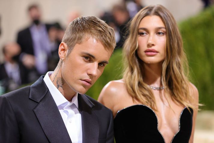 Þau Justin og Hailey Bieber eru hér á Met gala hátíðinni. 