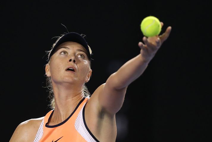 Maria Sharapova kemur til baka í apríl.