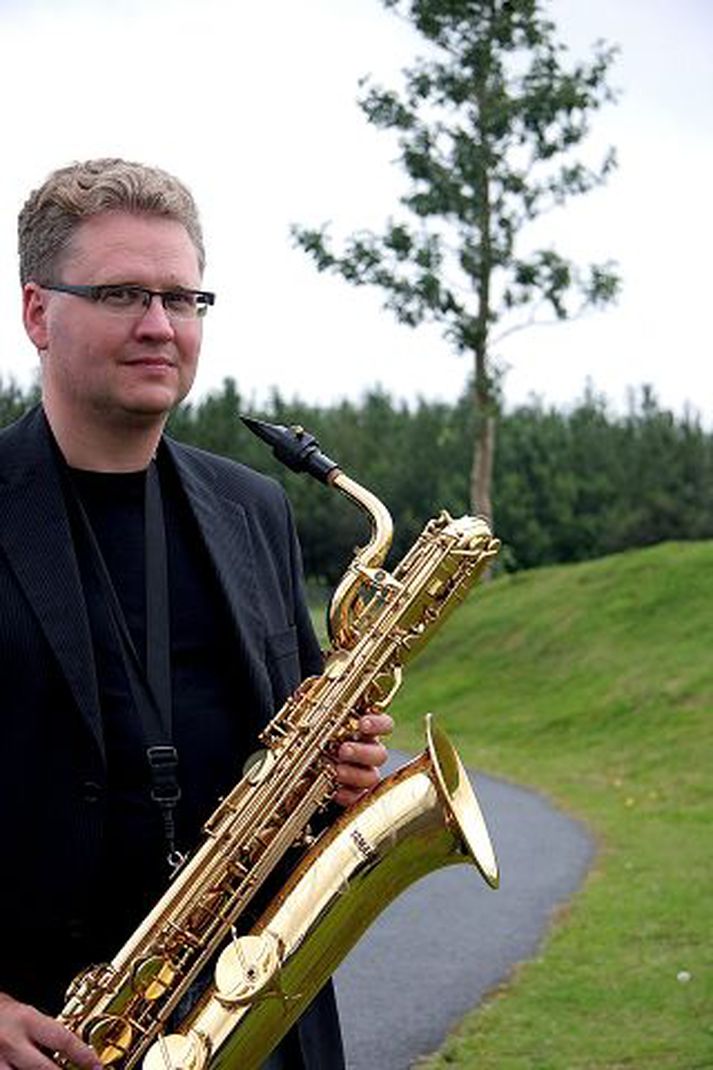 Sigurður Flosason og félagar
Stefna að sameiningu Íslands og Færeyja. 
  Fréttablaðið/hrönn