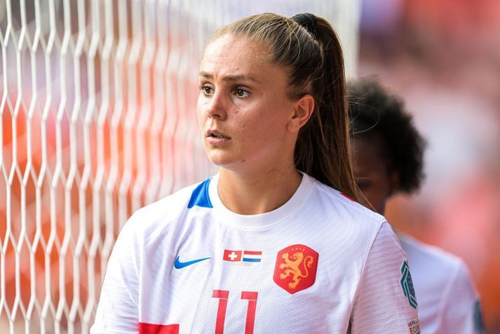 Lieke Martens meiddist á Evrópumótinu í Englandi í sumar og verður ekki með gegn Íslandi.