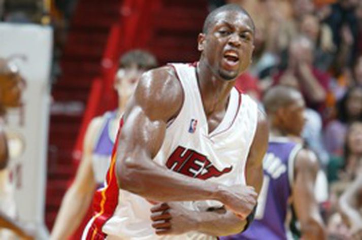 Dwayne Wade var stórkostlegur í leiknum í gærkvöldi og sýndi svart á hvítu að hann er einn allra besti leikmaður deildarinnar þegar hann skoraði 17 síðustu stig Miami - þar á meðal sigurkörfuna gegn Detroit
