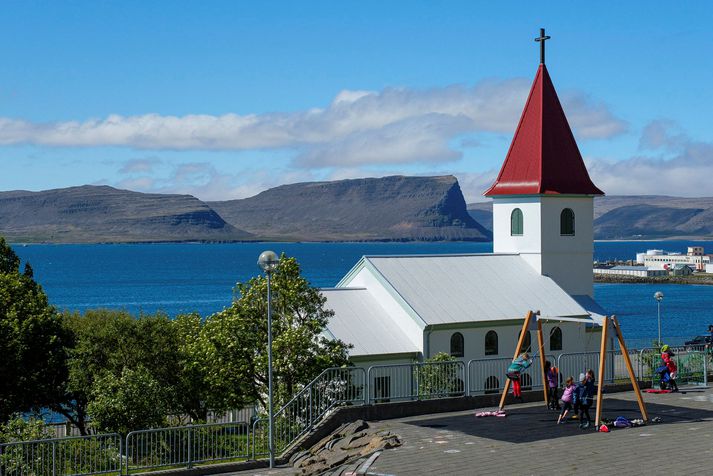 Petreksfjarðarkirkja.