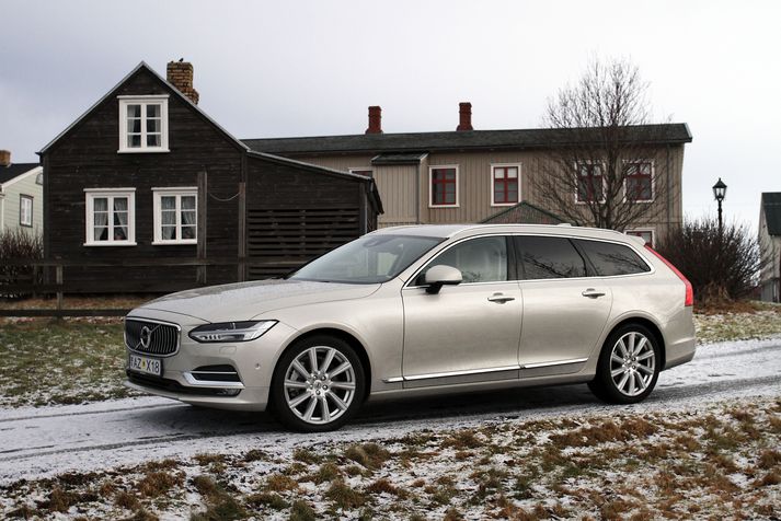 Gullfalleg ásýnd í Volvo V90. 