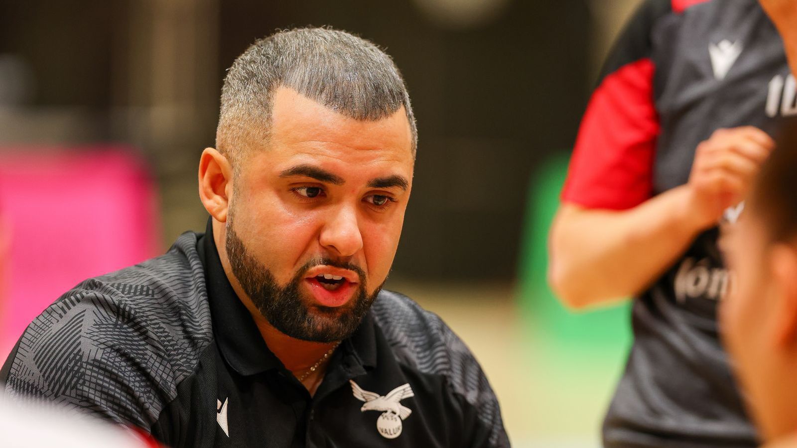 „Dómarinn þarf að vera 100% viss um að þetta sé viljandi“