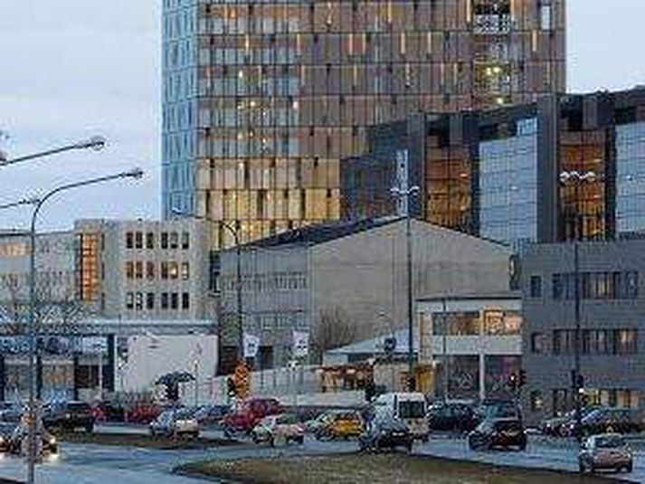 Í nýrri samantekt Hagstofunnar kemur fram að á fyrstu tveimur mánuðum ársins hafi 54 prósent fleiri fyrirtæki orðið gjaldþrota en á sama tíma í fyrra. 