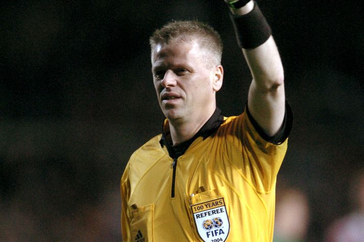 Gylfi Þór Orrason var lengi FIFA-dómari sjálfur.