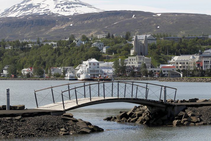 Börnin í Lundarskóla tóku málin í eigin hendur á dögunum og hentu nánast engum mat í heila viku. Fréttablaðið/Pjetur