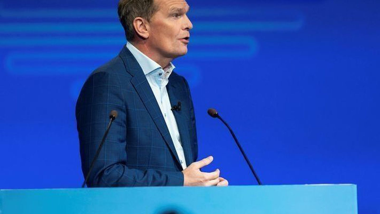 Logi Berg­mann spyr fjöl­miðla­menn spjörunum úr