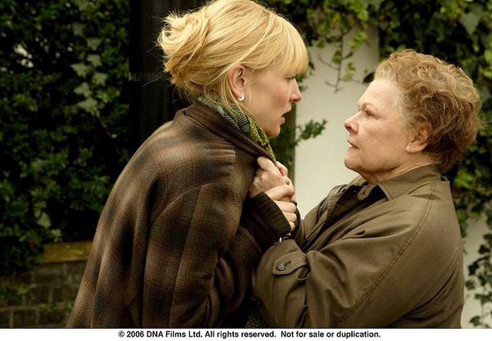 Judi Dench og Cate Blanchett eru báðar tilnefndar til Óskarsverðlauna fyrir leik sinn í myndinni.