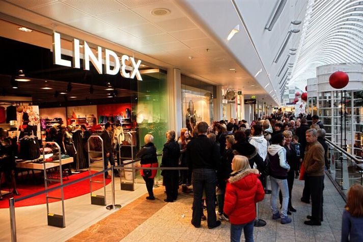 Myndin er tekin árið 2011 þegar Lindex opnaði á Íslandi. 