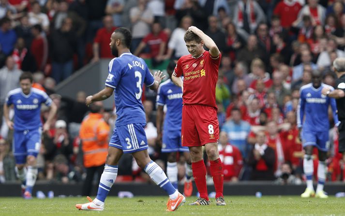 Steven Gerrard gerði slæm mistök á úrslitastundu þegar Liverpool missti af Englandsmeistaratitlinum vorið 2014.