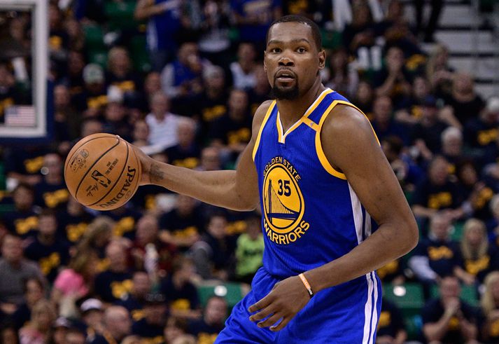 Kevin Durant setti niður 38 stig gegn Utah Jazz í nótt.