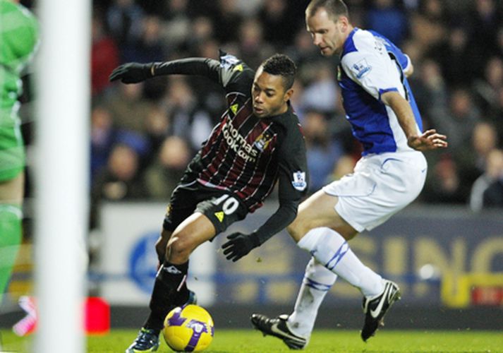Robinho litli skoraði jöfnunarmark City