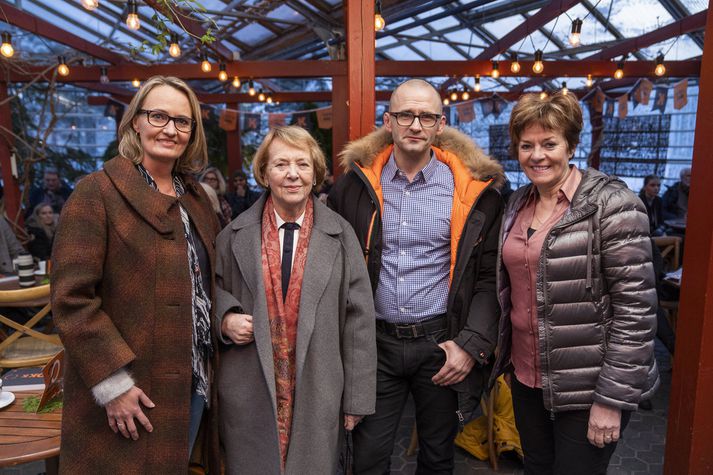 Hildur Björk Hilmarsdóttir, Vigdís Finbogadóttir, Daníel Reynisson og Guðlaug Guðjónsdóttir.