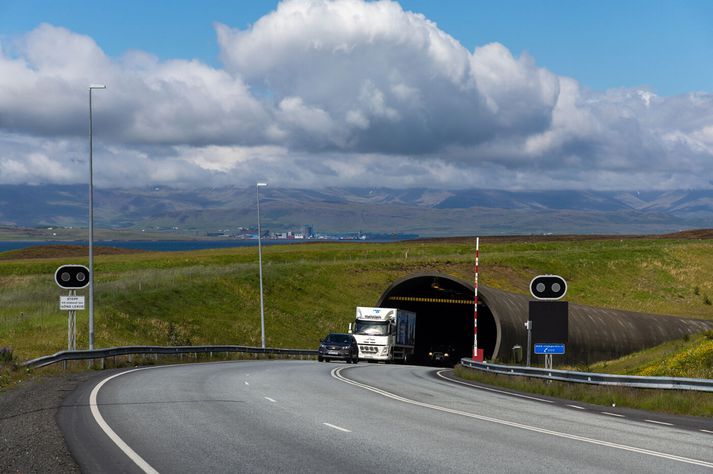 Mikil umferðarteppa skapaðist vega lokunarinnar. 