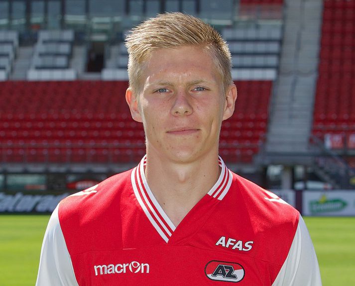 Aron í búningi AZ Alkmaar.