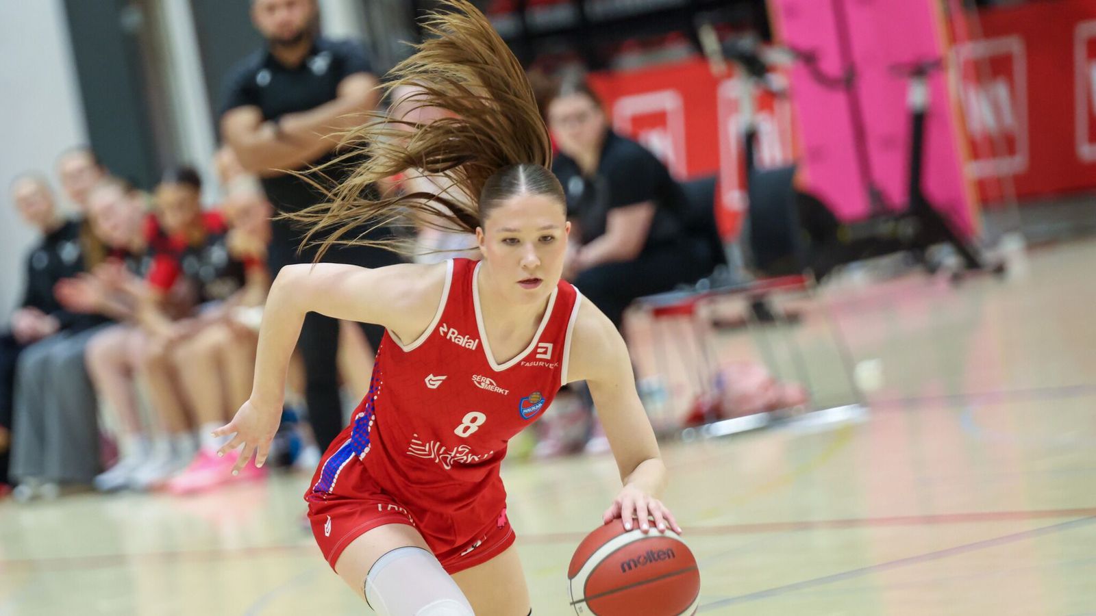 Haukar - Kefla­vík | Meistarar mætast í fyrsta slag