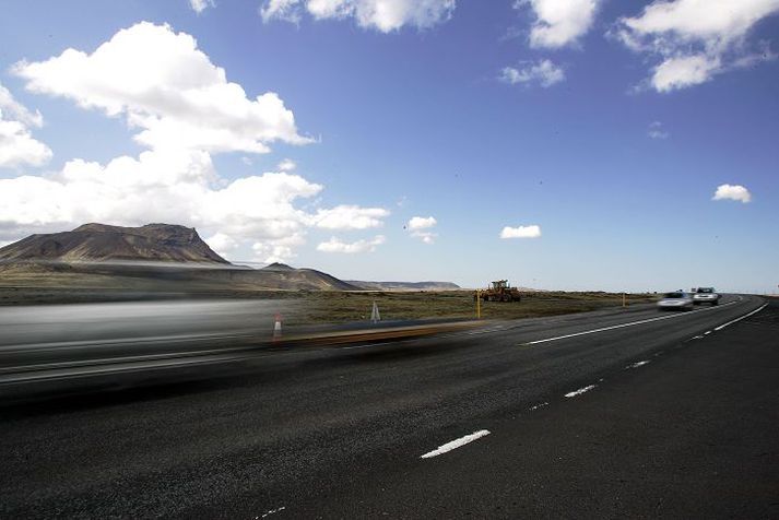 Ökumenn á Suðurlandsvegi ættu að flýta sér hægt í dag.