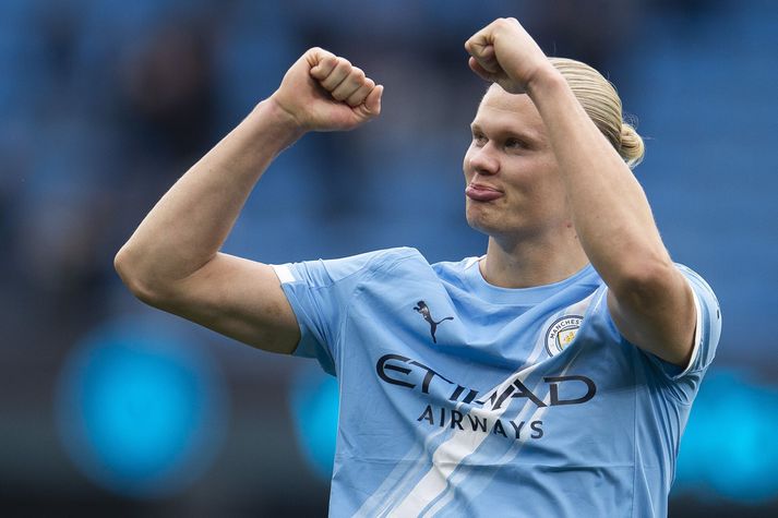 Erling Haaland fagnar marki með Manchester City en hann hefur skorað á 22 af 23 völlum ensku úrvalsdeildarinnar.