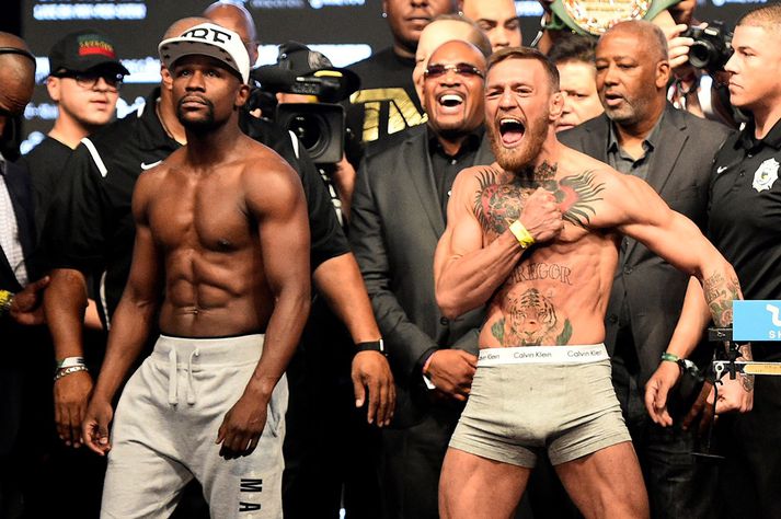 Mayweather og Conor hlógu alla leið í bankann.