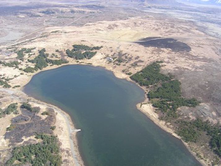 „Leikr hárr hiti við himin sjálfan.“ Þessi mynd sýnir umfang brunanna tveggja svo ekki verður um villst.