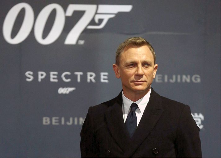 Daniel Craig.