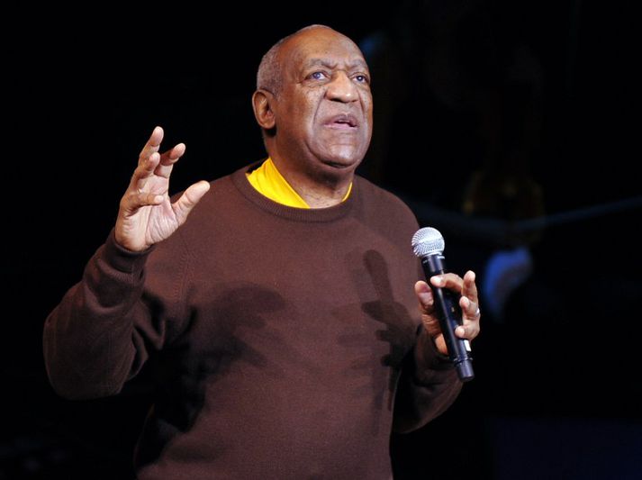 Handtökuskipun hefur verið gefin út á hendur Cosby.