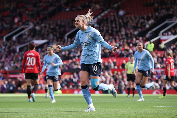 Vivianne Miedema skoraði fyrstu tvö mörk City. 