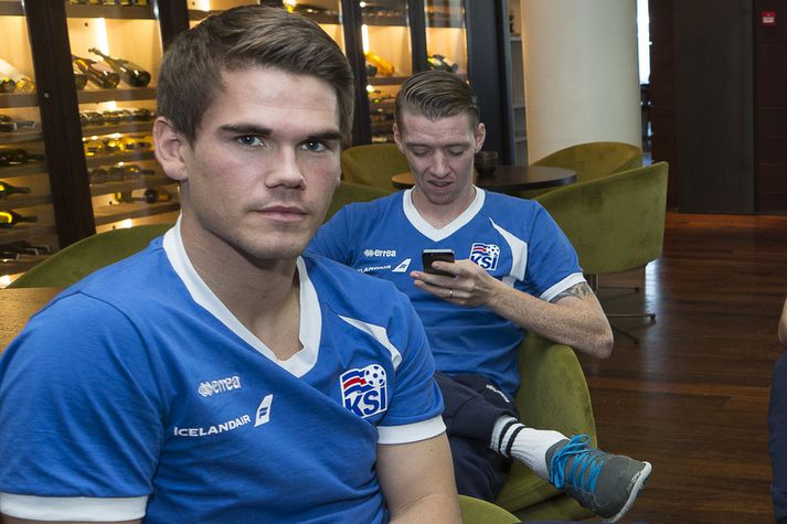 Viðar Örn Kjartansson og Birkir Már Sævarsson skoruðu báðir í kvöld.