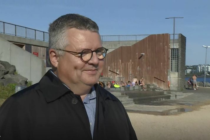 Siggi Stormur lofar að sumarið sé endanlega komið. 