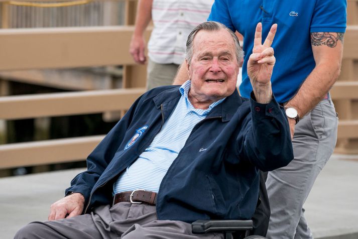 George H.W. Bush er nú orðinn langlífasti forseti Bandaríkjanna. Hann gegndi embætti forseta Bandaríkjanna frá 1989 til 1993.