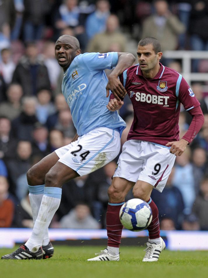 Patrick Vieira í leik með Manchester City í vetur.