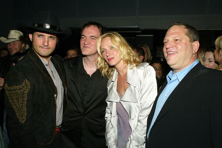 Leikstjórarnir Robert Rodriguez og Quentin Tarantino, leikkonan Uma Thurman og framleiðandinn Harvey Weinstein við frumsýningu kvikmyndarinnar Kill Bill Vol. 2 í Los Angeles árið 2004.