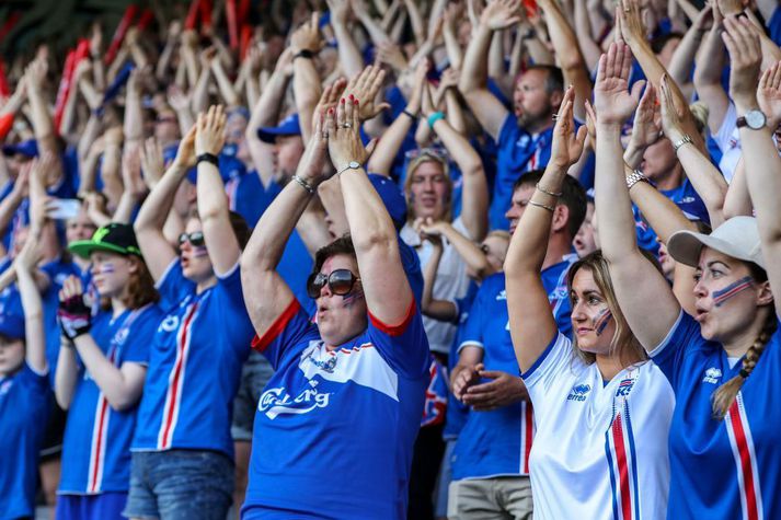 Þúsundir Íslendinga ferðuðust til Hollands og sáu íslenska landsliðið á EM 2017. Víkingaklappið var að sjálfsögðu tekið í stúkunni.