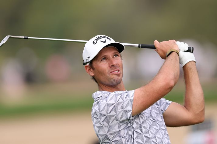 Ítalski kylfingurinn Andrea Pavan endaði á sjúkrahúsi eftir furðulegt slys.