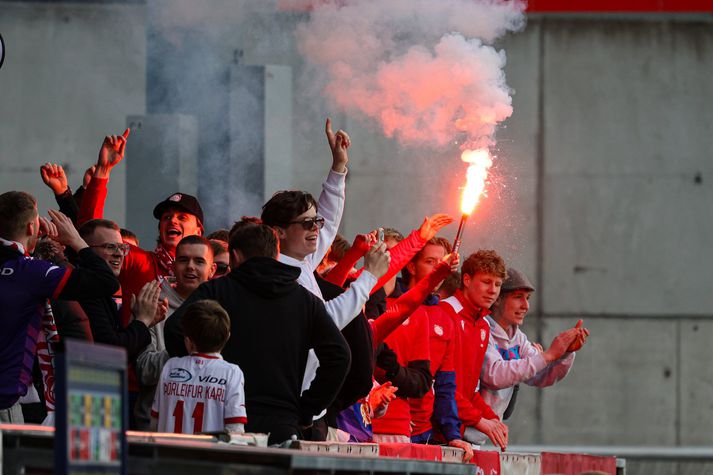 Stuðningsmenn Þórs frá Akureyri gátu fagnað vel á Hlíðarenda.