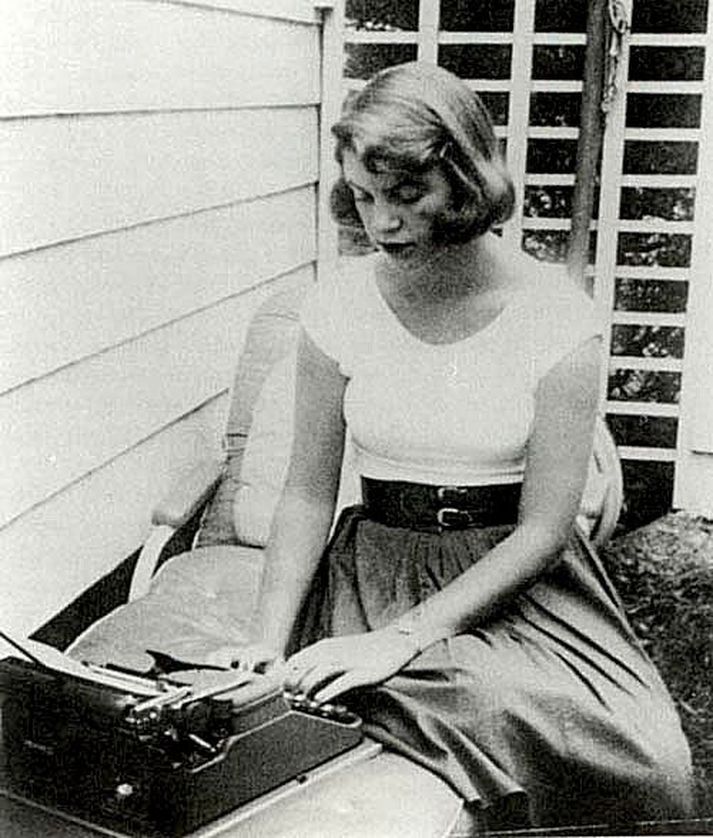 The Bell Jar eftir Sylviu Plath er ein þeirra bóka sem bókasíðan Bookslut vill tilnefna sem bestu bók ársins 1963.