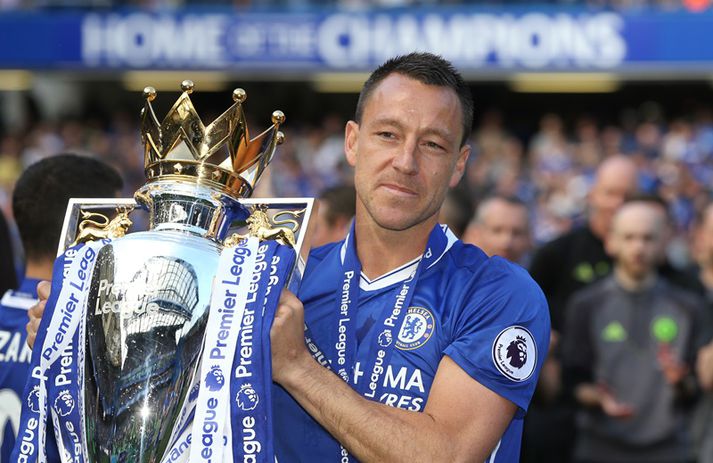 Terry kvaddi Chelsea með meistaratitli.