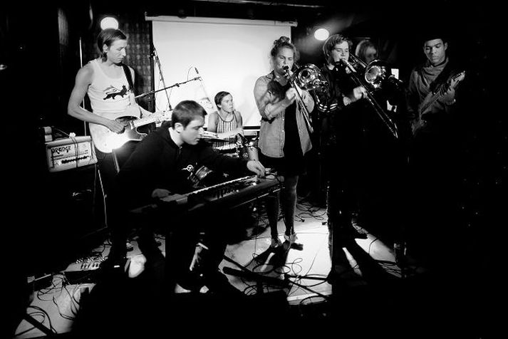 Spila döbb, eða öllu heldur dufl.mynd/leó Stefánsson