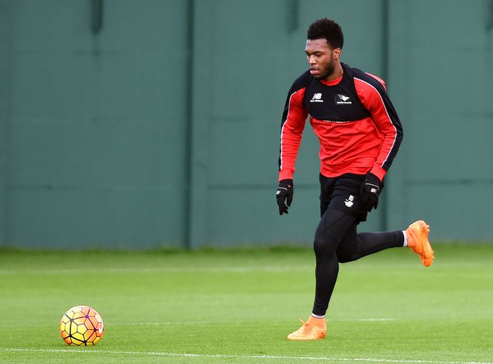 Sturridge á æfingasvæðinu.