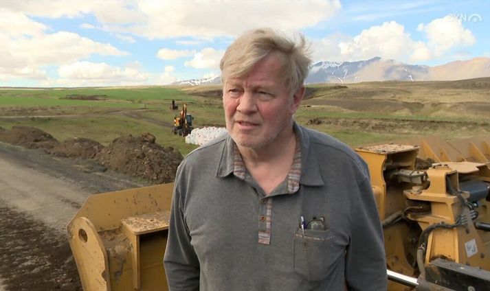 Ólafur Óskarsson, 72 ára jarðýtustjóri hjá Vörubílstjórafélaginu Mjölni.