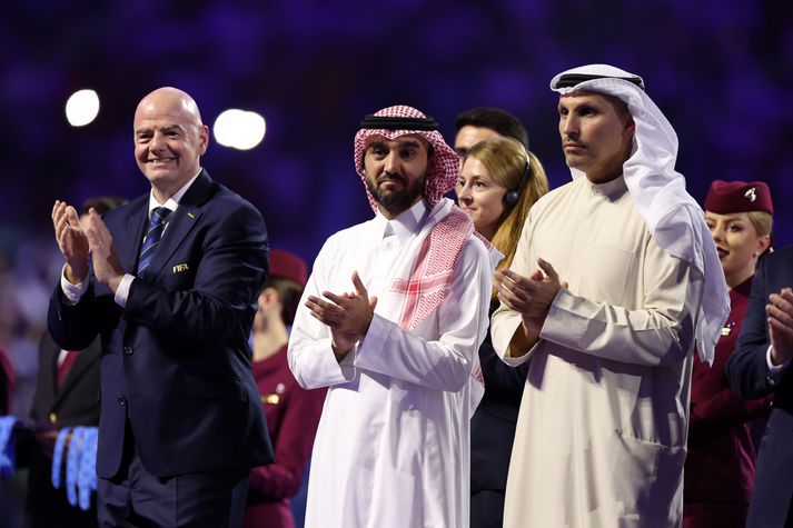 Gianni Infantino er mikill aðdáandi þjóðanna á Arabíuskaganum og peningarnir streyma þangað til FIFA.